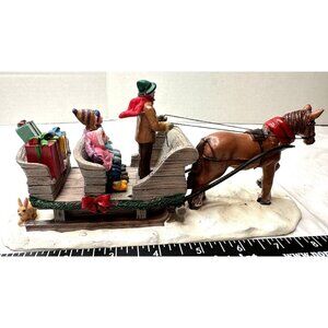 LEMAX Sleigh Ride Carole Towne Village Collection Table Train Set Accent #13912